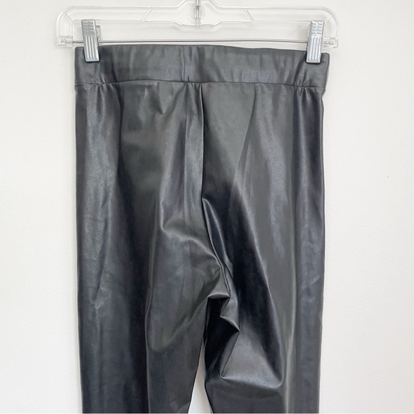 Aritzia Ten by Babaton Showcase Pants faux leather leggings skinny black small - Picture 8 of 16